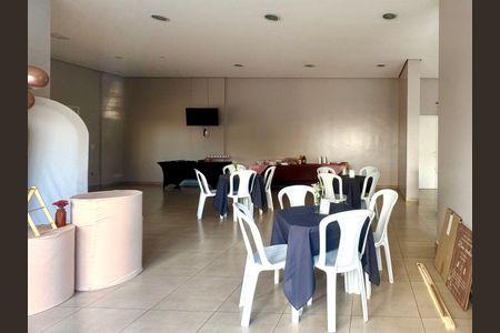 Apartamento para alugar com 55m², 2 quartos e 1 vaga