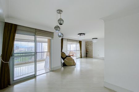 Apartamento à venda com 186m², 4 quartos e 3 vagasSala