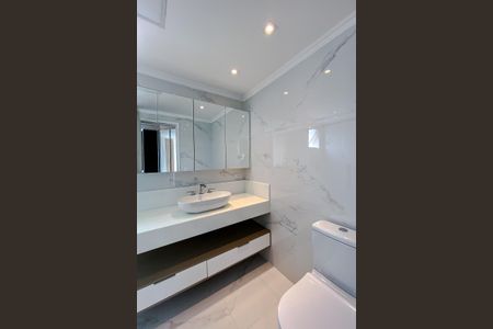 Apartamento à venda com 186m², 4 quartos e 3 vagasBanheiro da Suíte