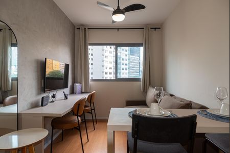 Apartamento à venda com 24m², 1 quarto e sem vaga Apartamento à venda com 24m², 1 quarto e sem vagaSala