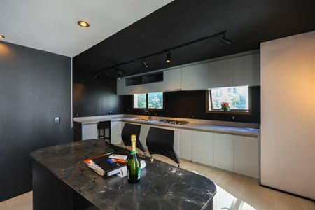 Apartamento para alugar com 250m², 3 quartos e 3 vagas