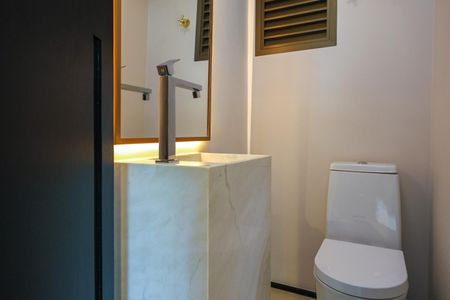 Apartamento para alugar com 250m², 3 quartos e 3 vagas