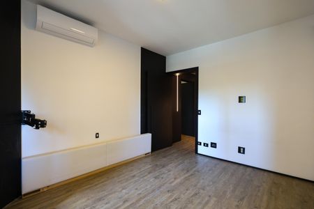 Apartamento para alugar com 250m², 3 quartos e 3 vagas