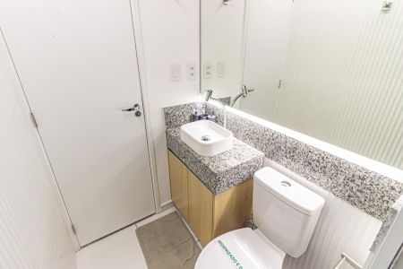 Apartamento para alugar com 35m², 2 quartos e sem vagaBanheiro