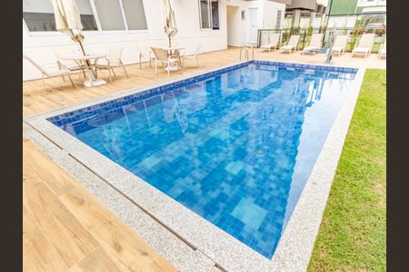 Apartamento para alugar com 35m², 2 quartos e sem vagaÁrea comum - Piscina