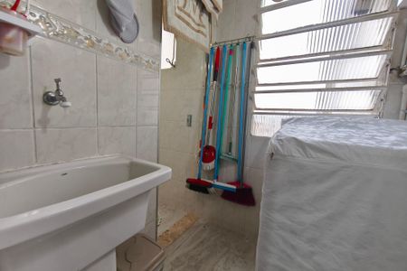 Apartamento à venda com 89m², 3 quartos e 1 vagaÁrea de Serviço