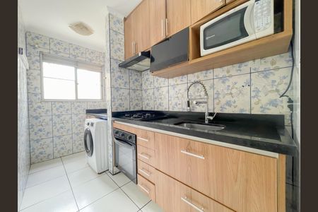 Apartamento à venda com 55m², 3 quartos e 1 vaga Apartamento à venda com 55m², 3 quartos e 1 vagaCozinha e Área de Serviço