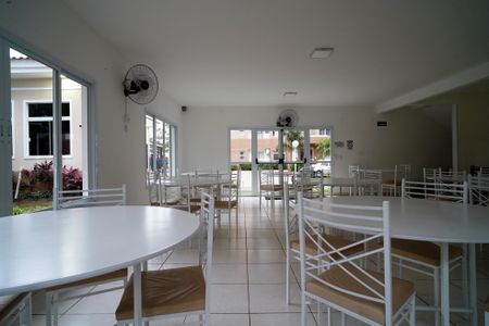 Apartamento para alugar com 56m², 2 quartos e 1 vagaÁrea comum - Salão de festas