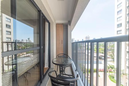 Varanda de kitnet/studio para alugar com 1 quarto, 24m² em Vila Cordeiro, São Paulo