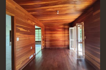 Casa para alugar com 175m², 2 quartos e 2 vagas Casa para alugar com 175m², 2 quartos e 2 vagasSala