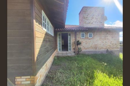 Casa para alugar com 175m², 2 quartos e 2 vagas Casa para alugar com 175m², 2 quartos e 2 vagasÁrea Externa