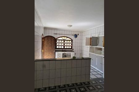 Casa à venda com 236m², 3 quartos e 3 vagasCOZINHA