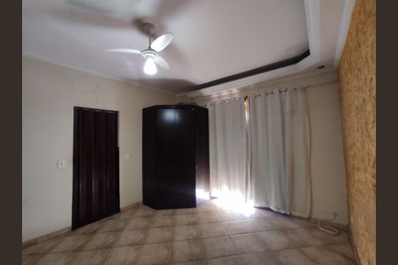 DORMITORIO de casa à venda com 3 quartos, 305m² em City Bussocaba, Osasco