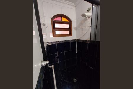 Casa à venda com 305m², 3 quartos e 2 vagasWC C/ BOX