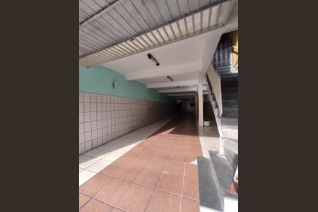 Casa à venda com 305m², 3 quartos e 2 vagasGARAGEM