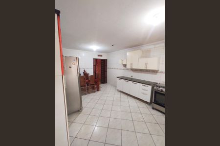Casa à venda com 305m², 3 quartos e 2 vagasCOZINHA