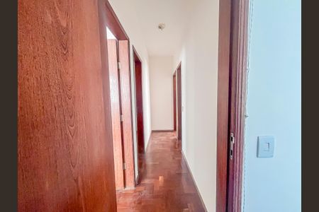Apartamento à venda com 90m², 3 quartos e 1 vaga Apartamento à venda com 90m², 3 quartos e 1 vagaCorredor