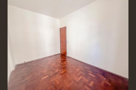 Apartamento à venda com 90m², 3 quartos e 1 vaga Apartamento à venda com 90m², 3 quartos e 1 vagaQuarto 2