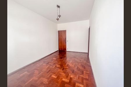 Sala de apartamento à venda com 3 quartos, 90m² em Santo Antônio, Belo Horizonte