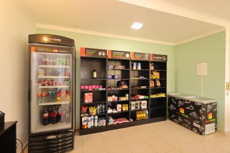 Apartamento para alugar com 55m², 2 quartos e 1 vagaÁrea Comum - Mercadinho 24h