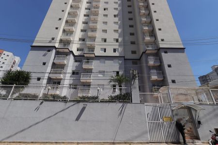 Apartamento para alugar com 55m², 2 quartos e 1 vagaFachada