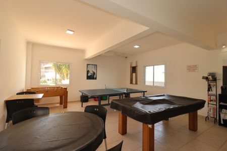 Apartamento para alugar com 55m², 2 quartos e 1 vagaÁrea Comum - Salão de Jogos