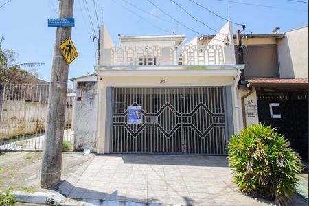 Casa para alugar com 174m², 3 quartos e 2 vagas Casa para alugar com 174m², 3 quartos e 2 vagasFachada da Casa