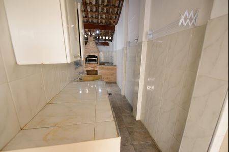 Casa para alugar com 174m², 3 quartos e 2 vagas Casa para alugar com 174m², 3 quartos e 2 vagasÁrea de Serviço