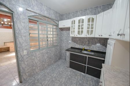 Casa para alugar com 174m², 3 quartos e 2 vagas Casa para alugar com 174m², 3 quartos e 2 vagasCozinha