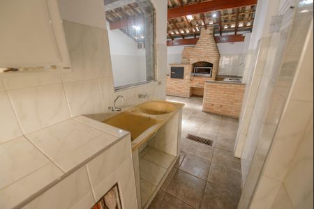 Casa para alugar com 174m², 3 quartos e 2 vagas Casa para alugar com 174m², 3 quartos e 2 vagasÁrea de Serviço