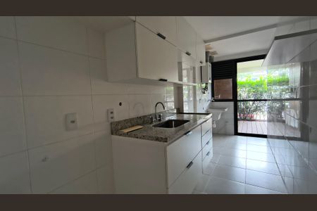 Apartamento para alugar com 176m², 3 quartos e 2 vagasCozinha e Área de Serviço 