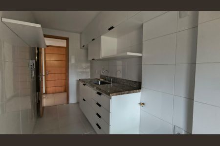 Apartamento para alugar com 176m², 3 quartos e 2 vagasCozinha e Área de Serviço 