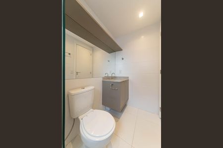 Apartamento para alugar com 70m², 2 quartos e 1 vaga Apartamento para alugar com 70m², 2 quartos e 1 vagaBanheiro da Suíte