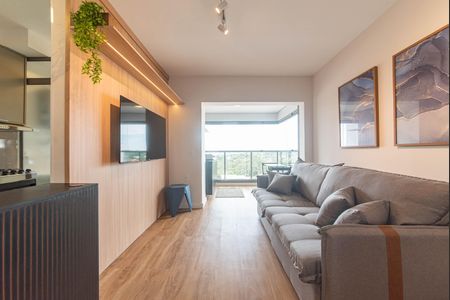 Sala de apartamento para alugar com 2 quartos, 70m² em Santo Amaro, São Paulo