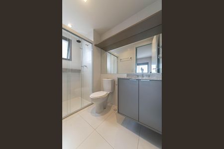 Apartamento para alugar com 70m², 2 quartos e 1 vaga Apartamento para alugar com 70m², 2 quartos e 1 vagaBanheiro da Suíte