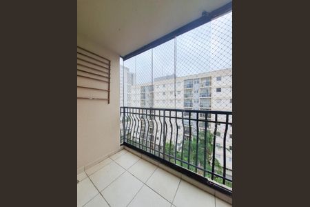 Sacada de apartamento para alugar com 3 quartos, 70m² em Loteamento City Jaragua, São Paulo