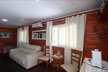 Sala de casa para alugar com 2 quartos, 70m² em São Luís, Canoas