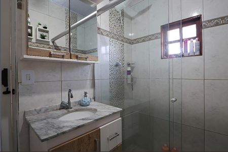 Casa para alugar com 70m², 2 quartos e 1 vaga Casa para alugar com 70m², 2 quartos e 1 vagaBanheiro