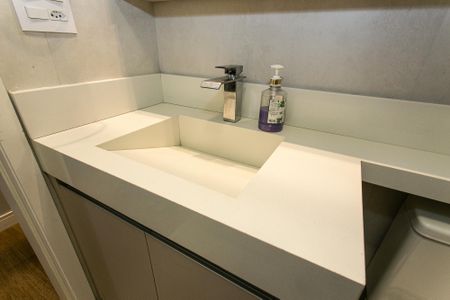 Apartamento à venda com 62m², 2 quartos e 1 vaga Apartamento à venda com 62m², 2 quartos e 1 vagaBanheiro da Suíte