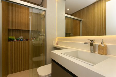 Apartamento à venda com 62m², 2 quartos e 1 vaga Apartamento à venda com 62m², 2 quartos e 1 vagaBanheiro Social