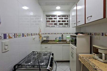 Apartamento para alugar com 50m², 2 quartos e 1 vaga Apartamento para alugar com 50m², 2 quartos e 1 vagaCozinha
