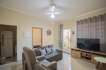 Sala de casa para alugar com 2 quartos, 70m² em Porto Velho, São Gonçalo