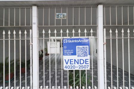 Casa à venda com 283m², 3 quartos e 6 vagasFachada