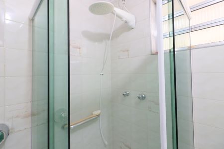 Casa à venda com 283m², 3 quartos e 6 vagasBanheiro da Suíte 1