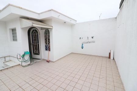 Casa à venda com 283m², 3 quartos e 6 vagasQuintal