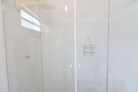 Casa à venda com 283m², 3 quartos e 6 vagasBanheiro da Suíte 2