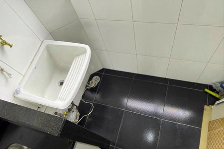 Apartamento para alugar com 60m², 3 quartos e 1 vagaÁrea de Serviço