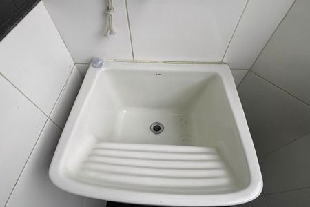 Apartamento para alugar com 60m², 3 quartos e 1 vagaÁrea de Serviço