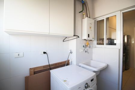 Apartamento à venda com 63m², 2 quartos e 1 vaga Apartamento à venda com 63m², 2 quartos e 1 vagaÁrea de Serviço