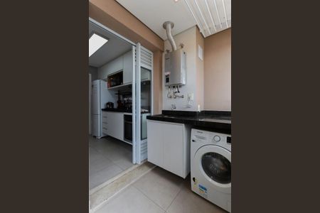 Apartamento à venda com 62m², 2 quartos e 1 vaga Apartamento à venda com 62m², 2 quartos e 1 vagaÁrea de serviço